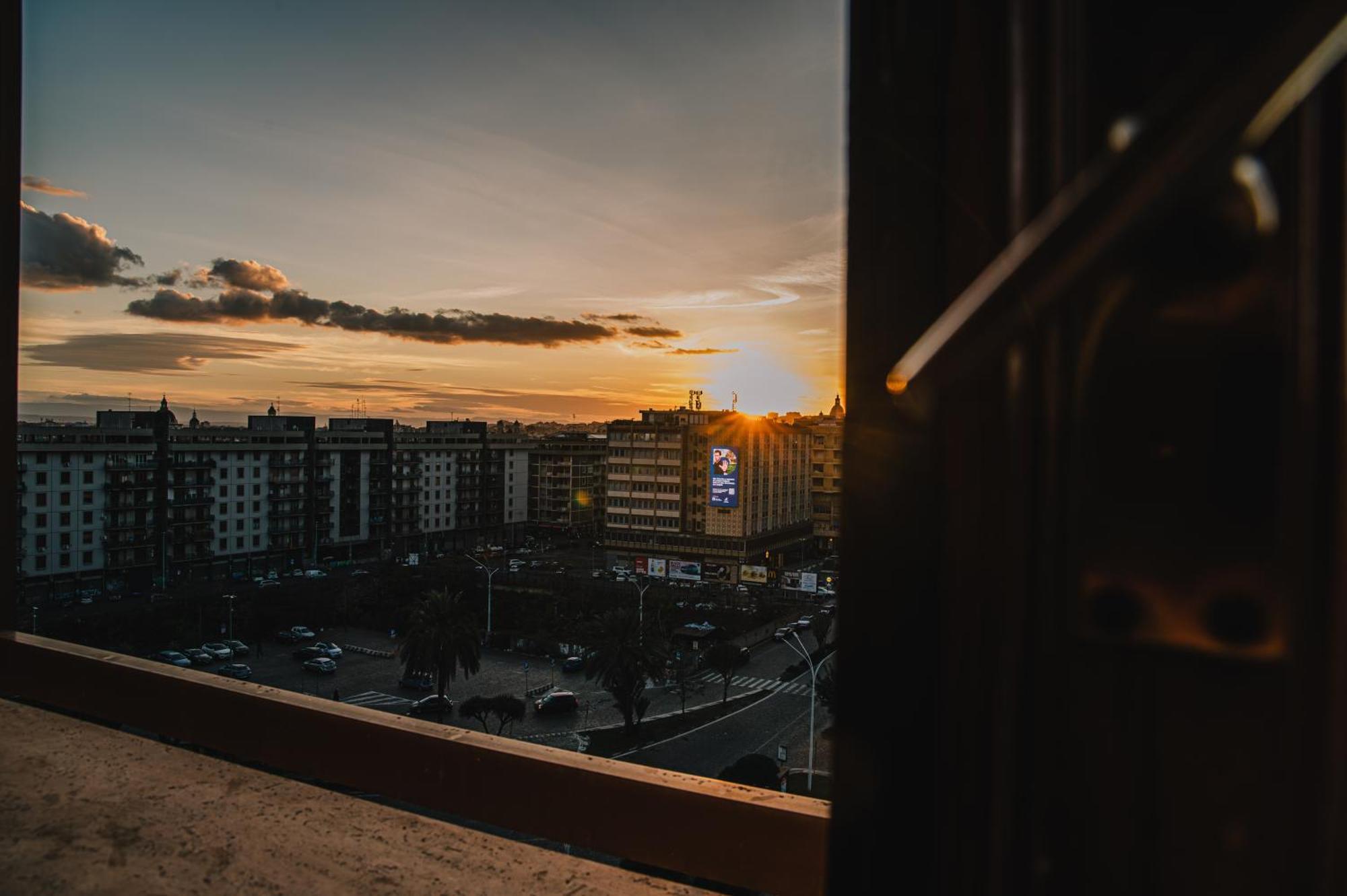Alta Dimora B&B Suites Κατάνια Εξωτερικό φωτογραφία